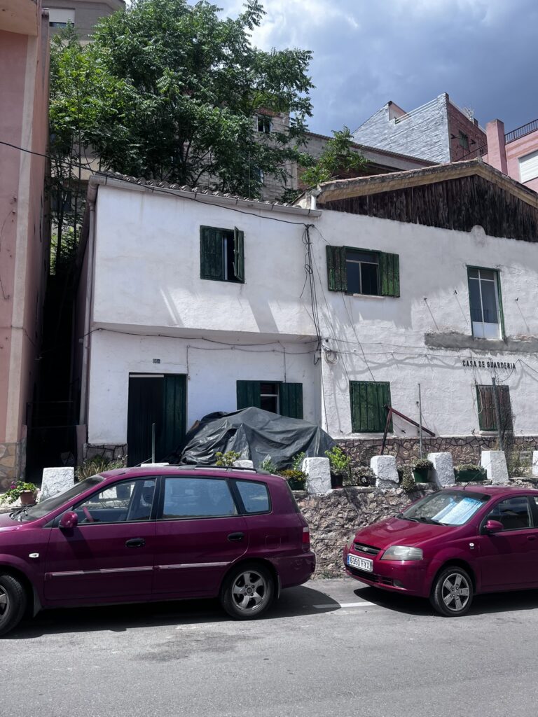 Foto 3. BOG 01. Casa forestales 1
